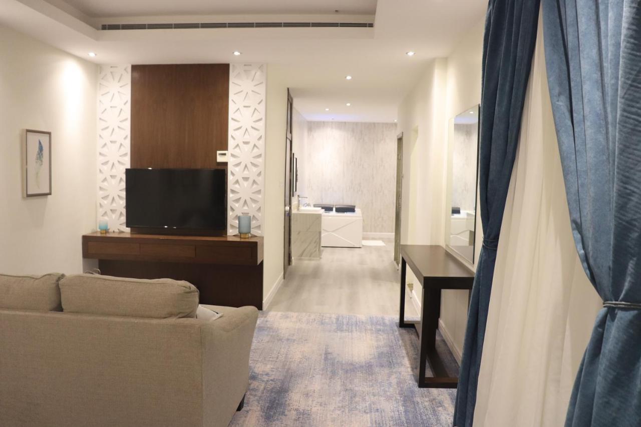 Thwary Hotel Suites Ер-Ріяд Екстер'єр фото