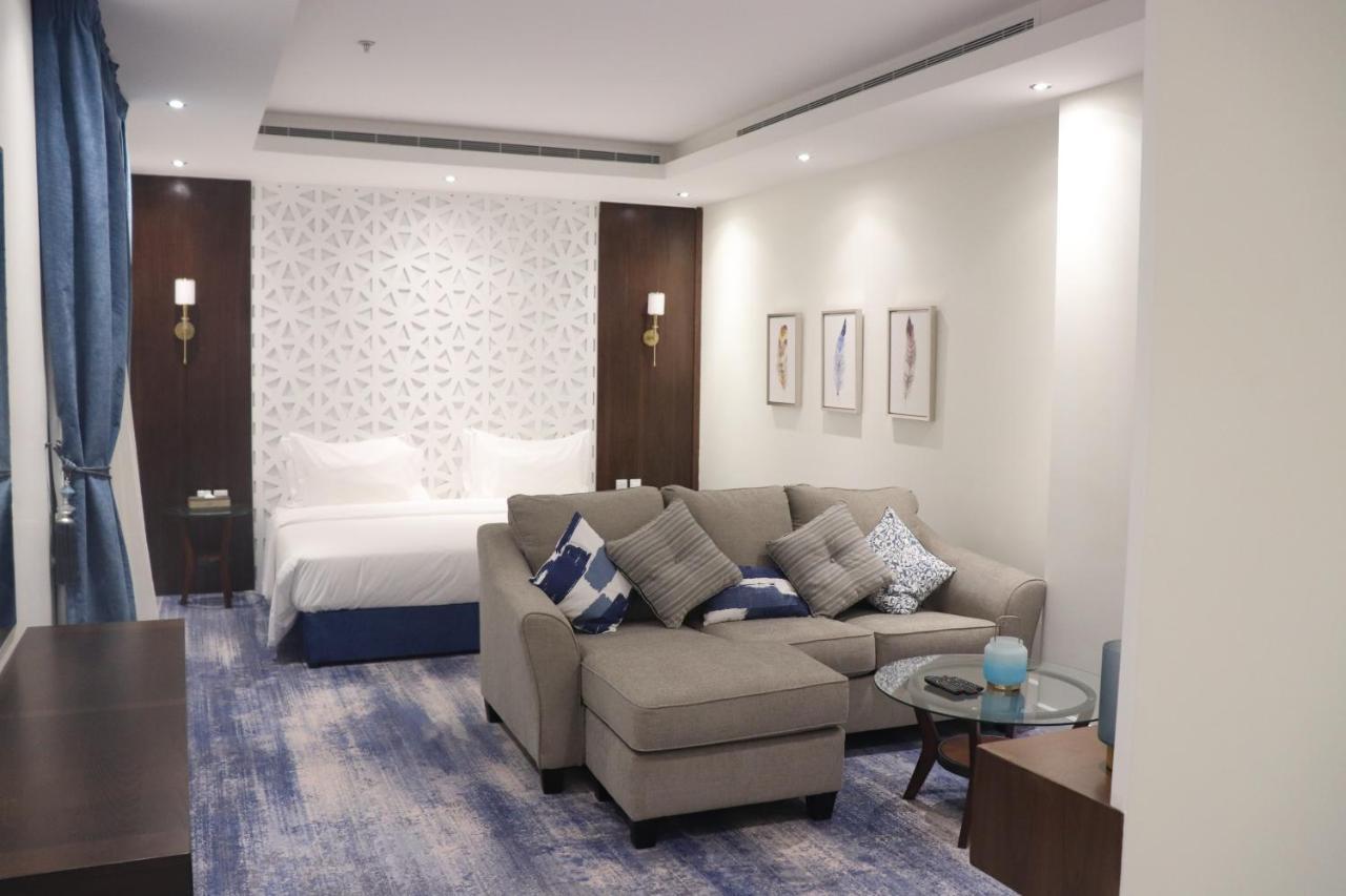 Thwary Hotel Suites Ер-Ріяд Екстер'єр фото