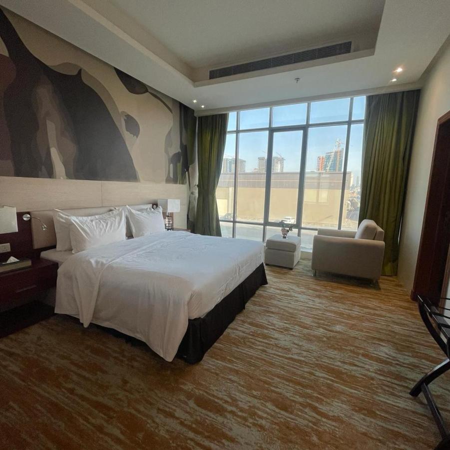Thwary Hotel Suites Ер-Ріяд Екстер'єр фото