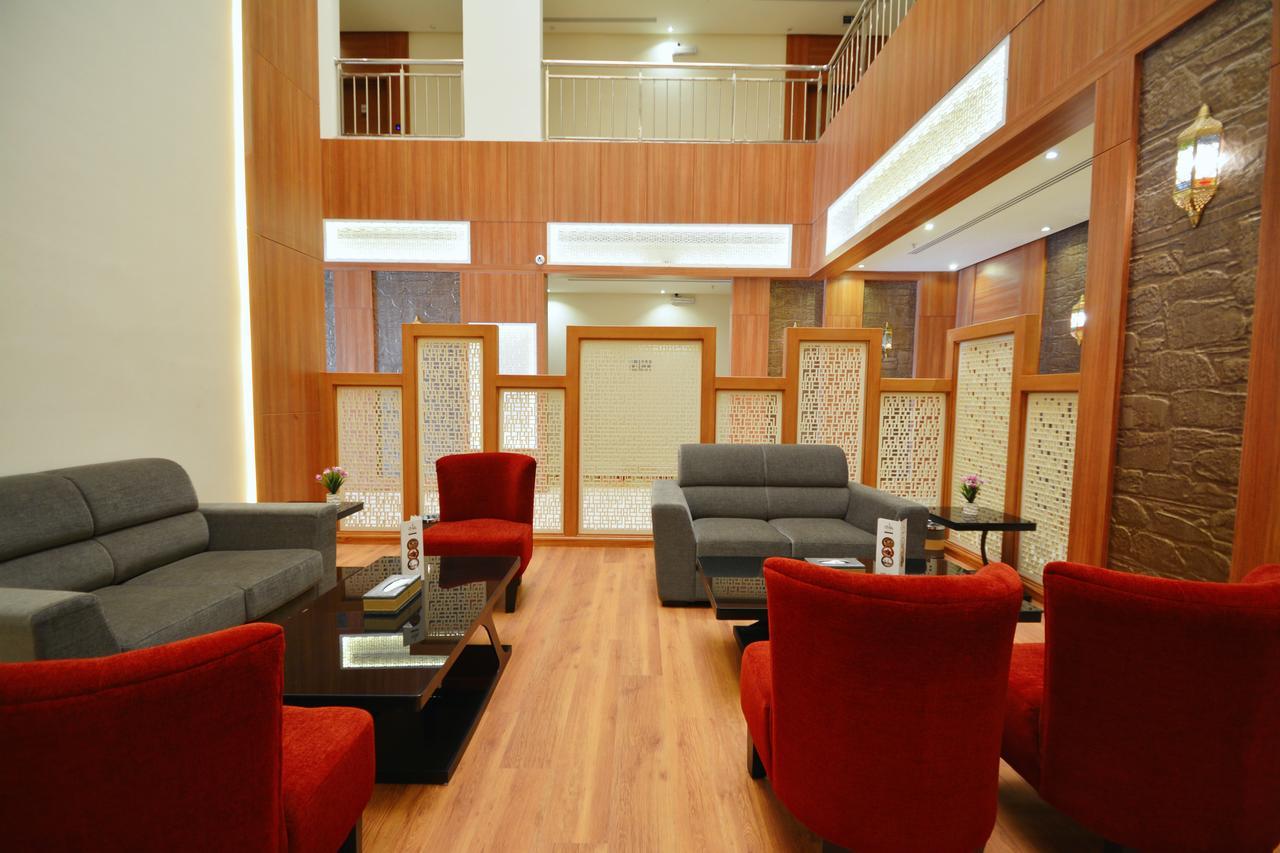 Thwary Hotel Suites Ер-Ріяд Екстер'єр фото