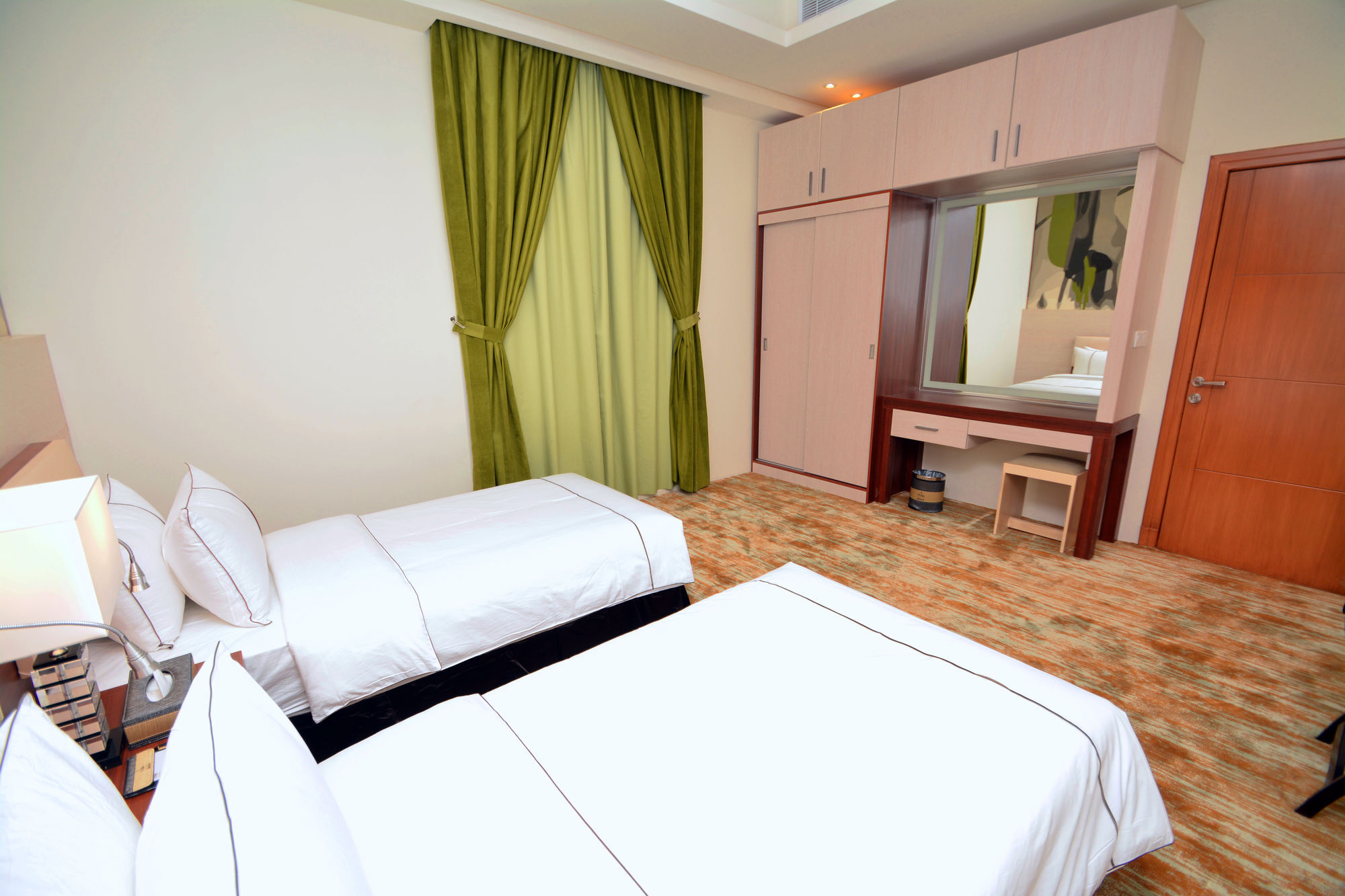 Thwary Hotel Suites Ер-Ріяд Екстер'єр фото